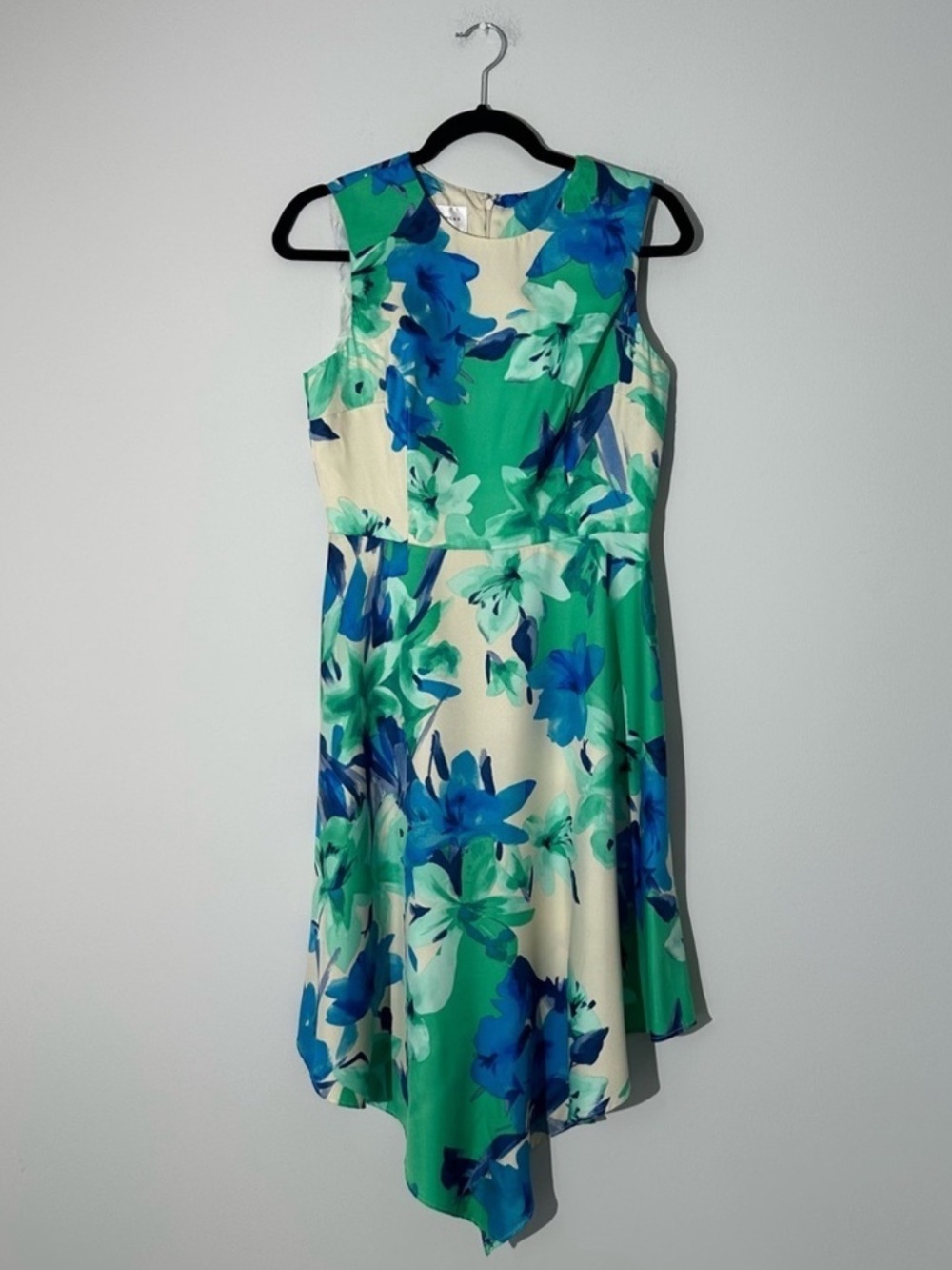 Donna Morgan Green, Blue & Cream High-Low Floral Dress